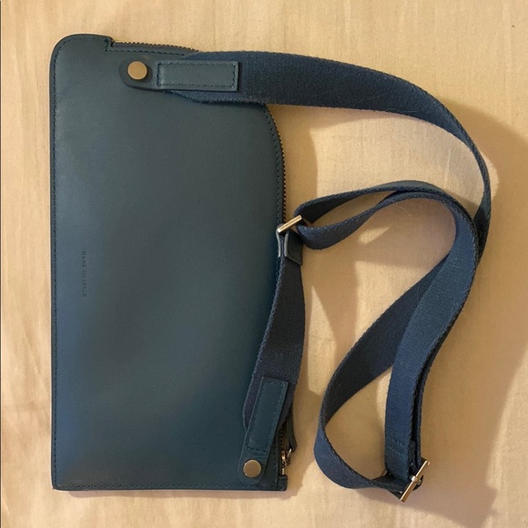 Everlane The Leather Sling - Picture 3 of 4